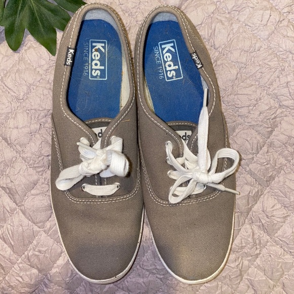 Like new Keds